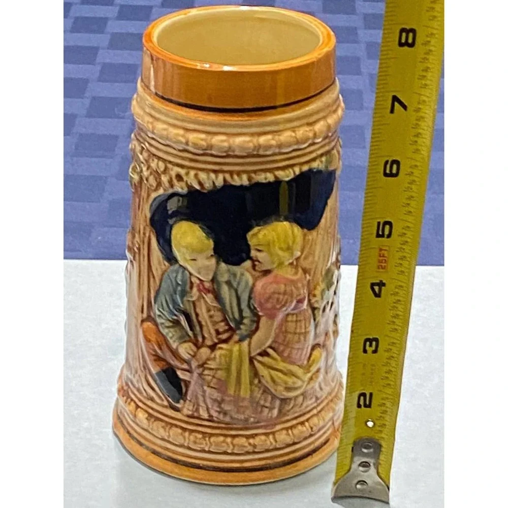 7″ Vintage Japanese Porcelain German Majolica Court Scene Beer Stein‎
